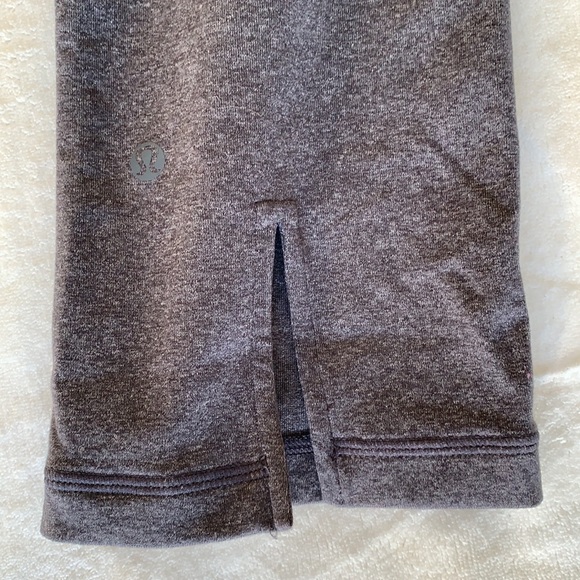 Lululemon crop leggings - Picture 3 of 3